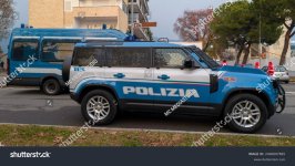 stock-photo-bergamo-italy-december-italian-police-car-in-action-in-the-streets-of-the-city-pol...jpg