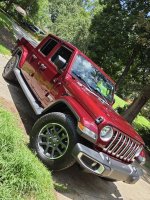 508693180_10232356436831389_4817285625193305520_n (1).jpg