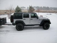 Hunting Jeep with animal removal system 004.jpg
