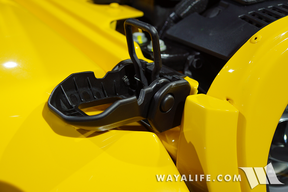 JL Wrangler hood latches